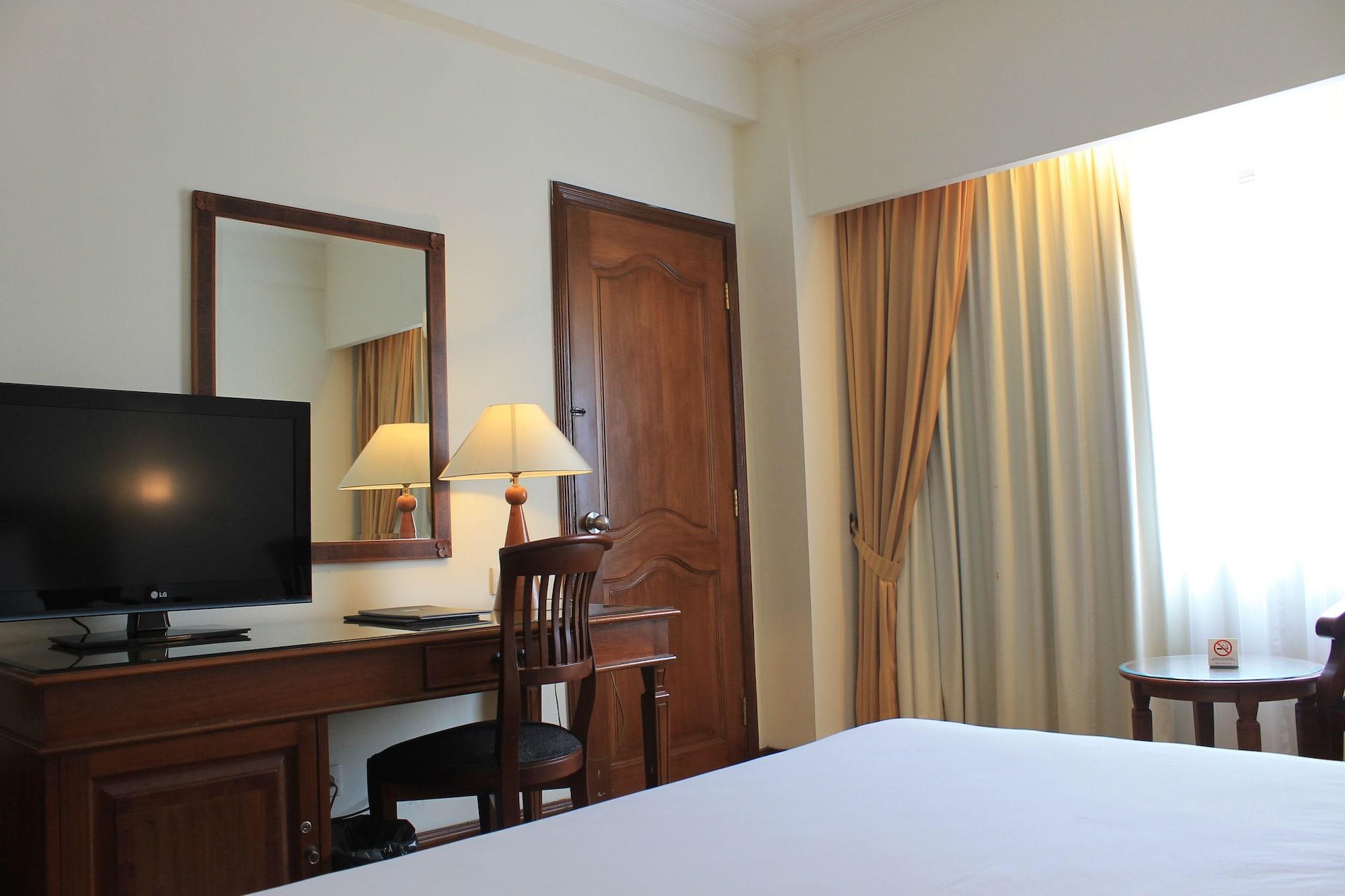 Grand Zuri Pekanbaru Zewnętrze zdjęcie