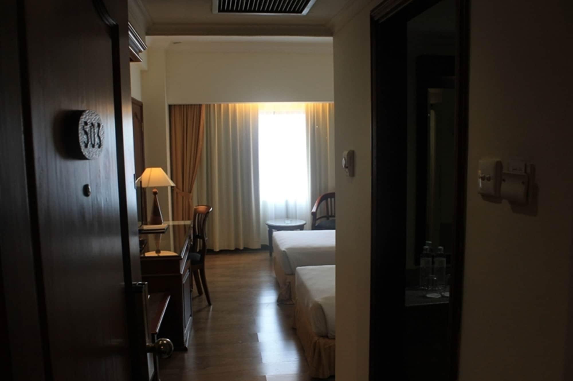 Grand Zuri Pekanbaru Zewnętrze zdjęcie